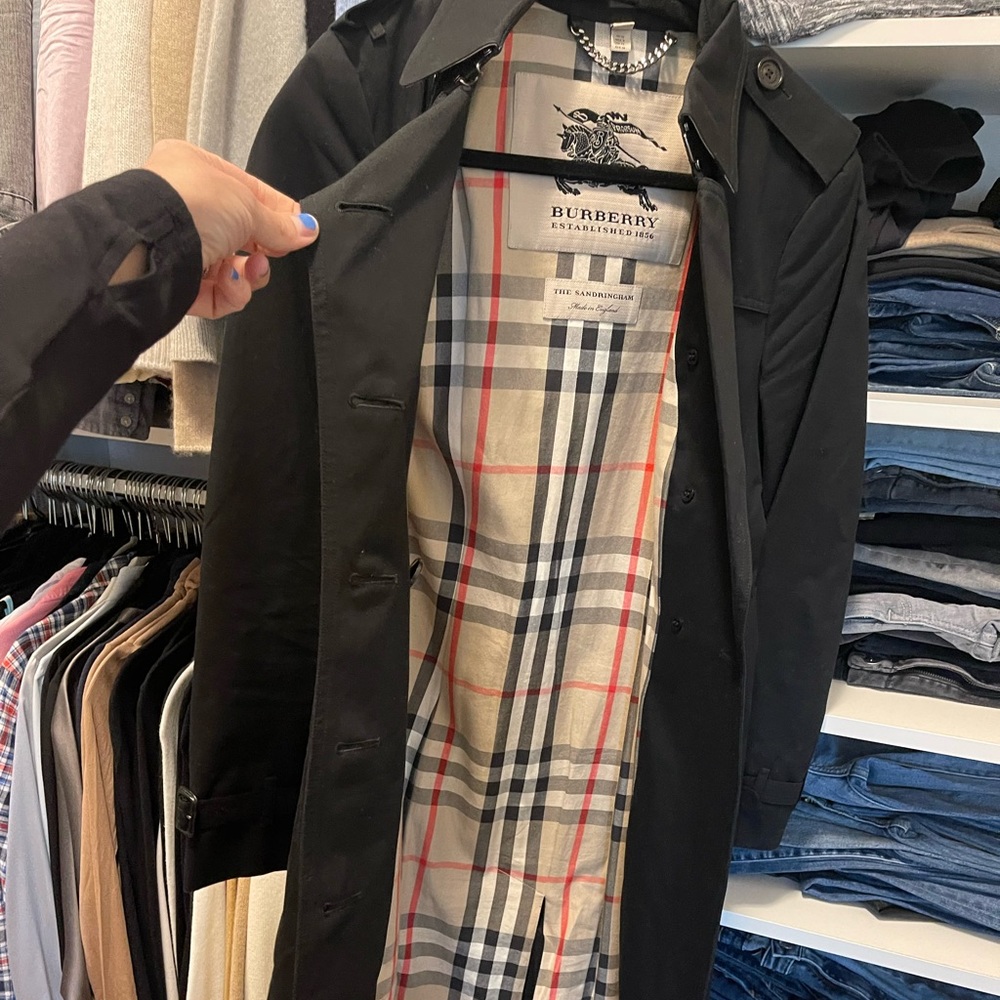 Burberry, Black, Sandringham Long Trench-Coat. Made in England. Like New.